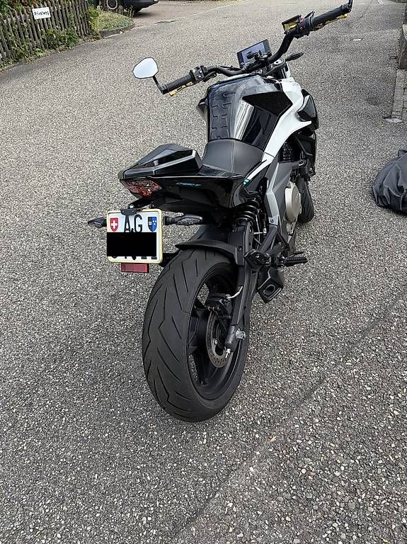 Strasse: CF Moto 650nk ab Service – Gebraucht aus Kölliken von ER-6f 1