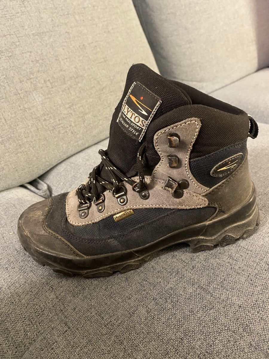 Scarpe per ragazzi: Kinder Wanderschuhe Gr.34 – Usato da Gasel venduto da Ntomate 1