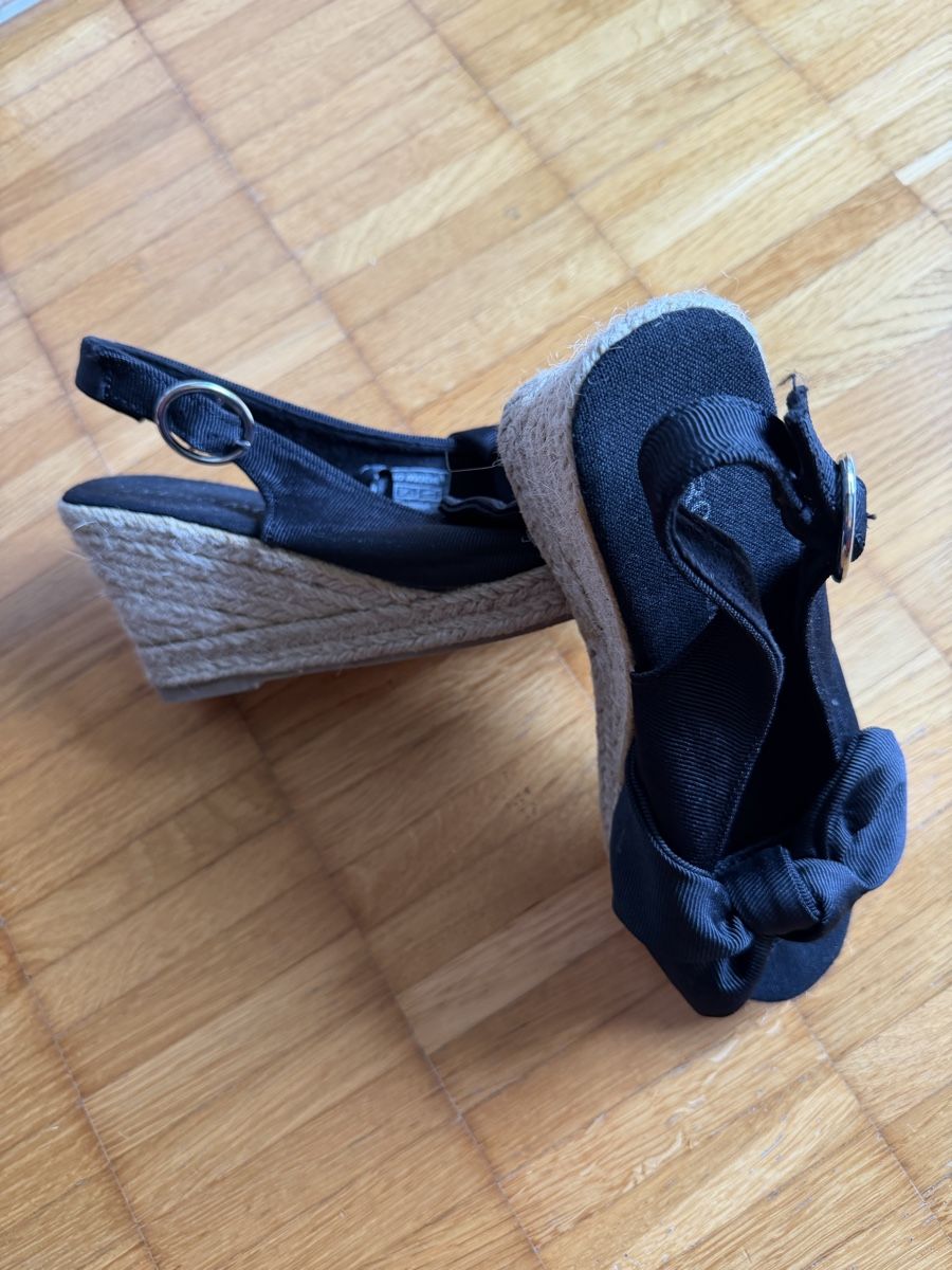 Scarpe da donna: Vero Moda wedges gr 36 – Usato da Mönchaltorf venduto da Angel789