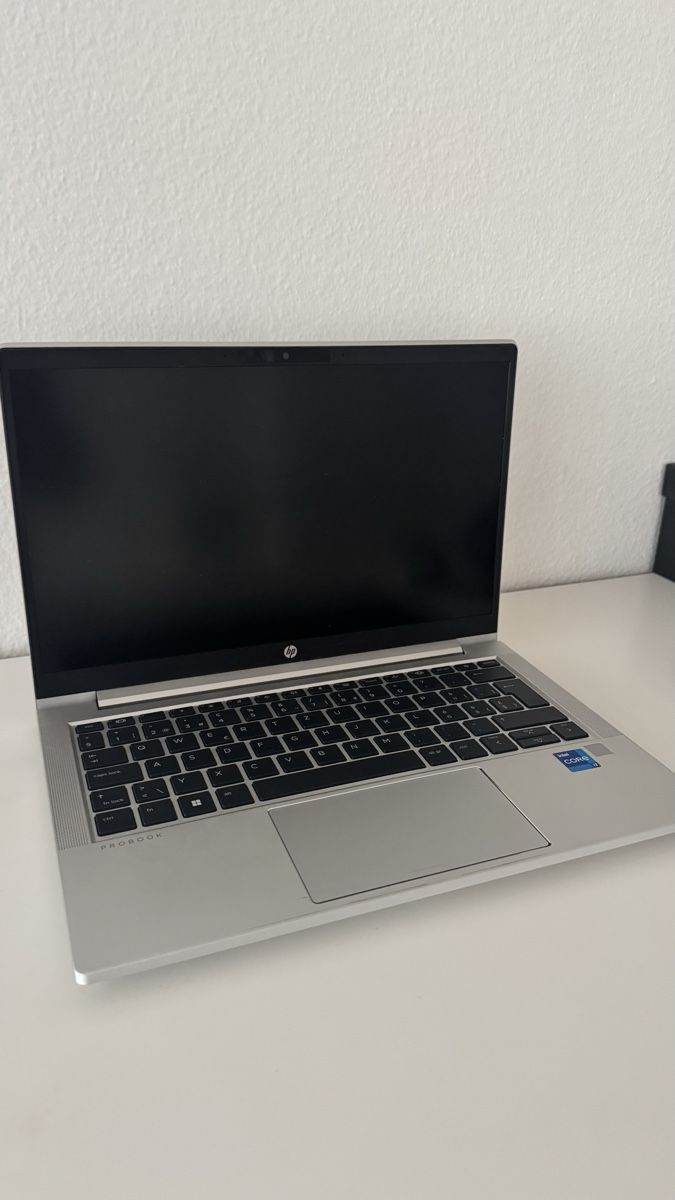 Hewlett Packard Portables: HP ProBook 430 G8 – D'occasion à Bern par Chiara__