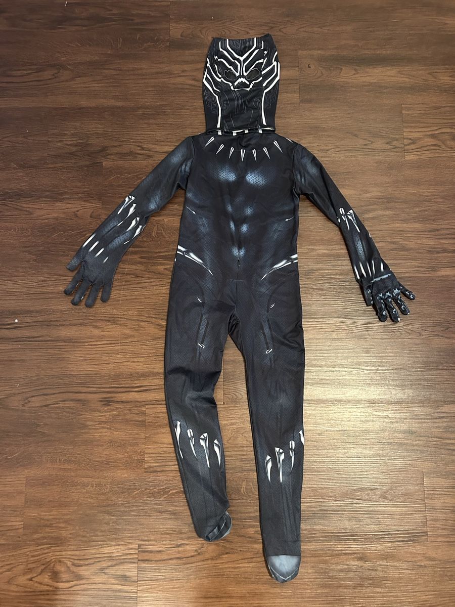 Costumi: Black Panther Kinderkostüm, Grösse 120 – Usato da Züberwangen venduto da Cindarellina13 1