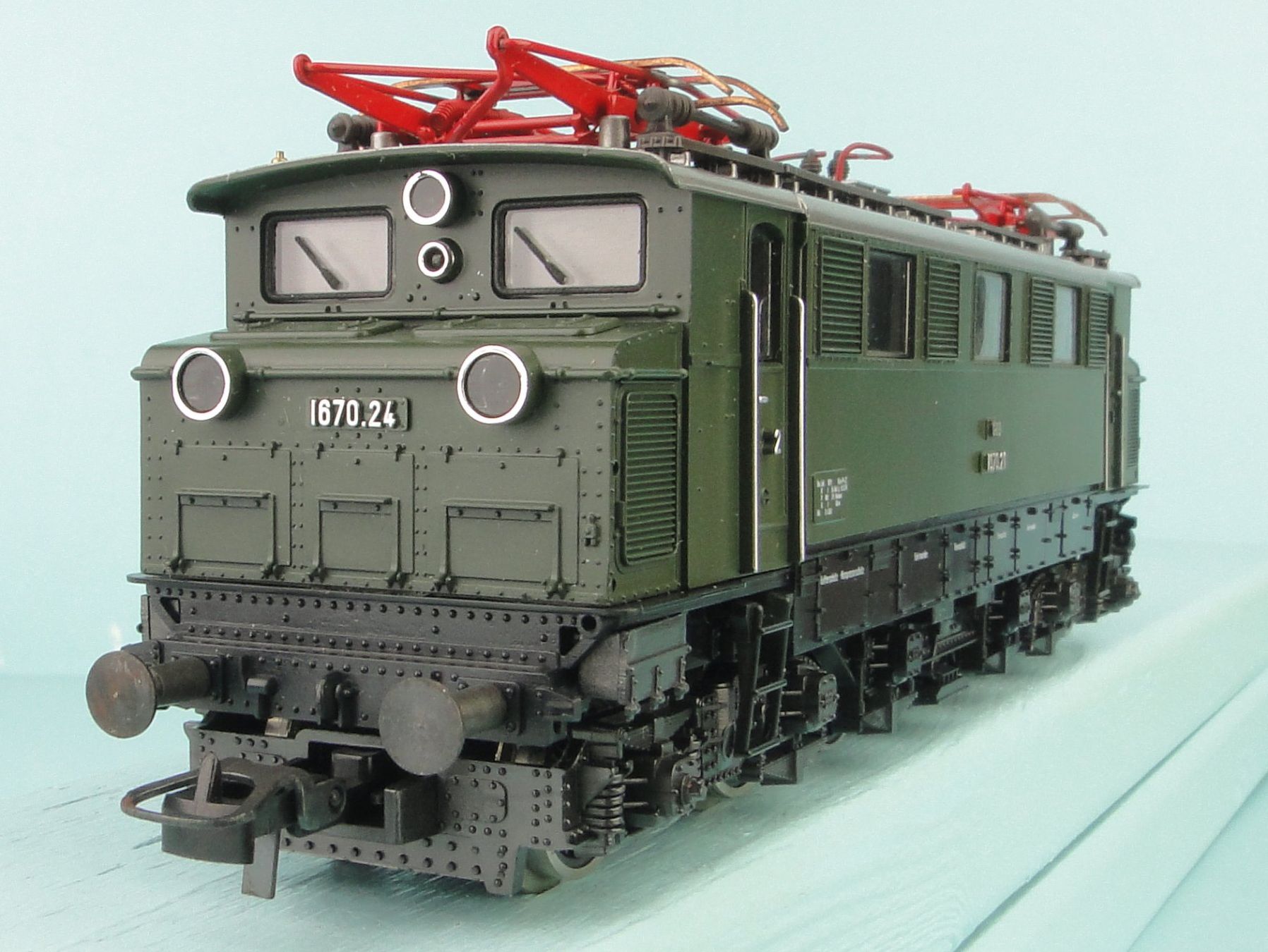 Roco Modellini di ferrovie: Roco 4147A ÖBB 1670, neuwertig – Usato da Bülach venduto da cann11 3