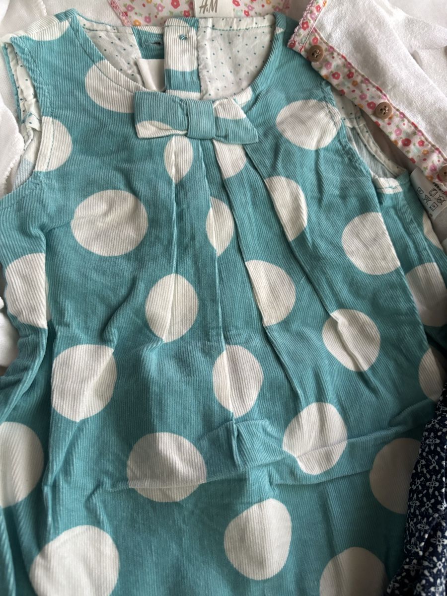 H&M Ensembles coordonnés: Kinder Kleider – Neuf (Voir description) à Wichtrach par oem_7glc 2