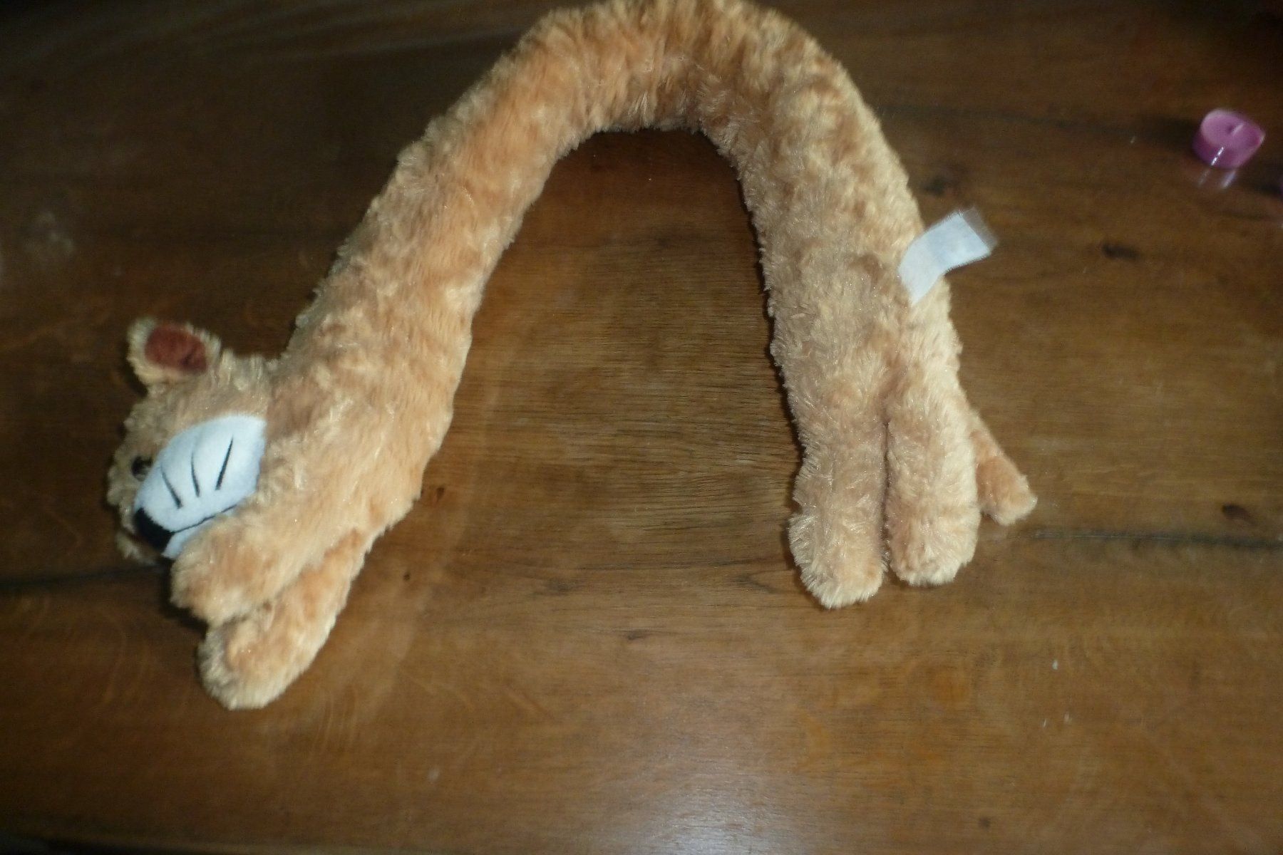 Foulards, Tücher & Schals: Weicher Damenschal mit Katzenfigur – Gebraucht aus Emmen von newdeal1970 3