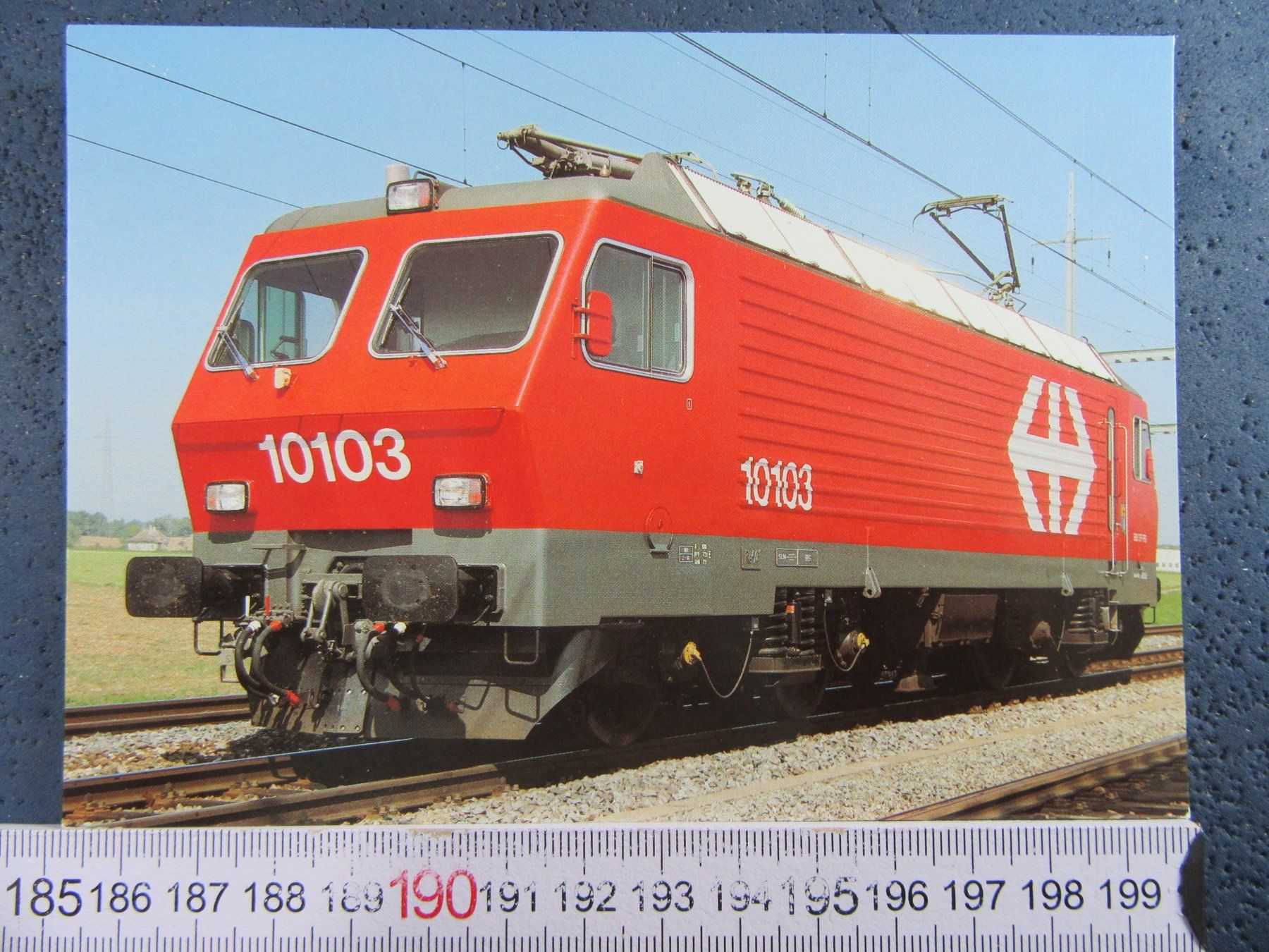 Cartoline postali: BAHN SCHWEIZ SBB Re4/4 1982 AK – Usato da Ettingen venduto da Hausi4711