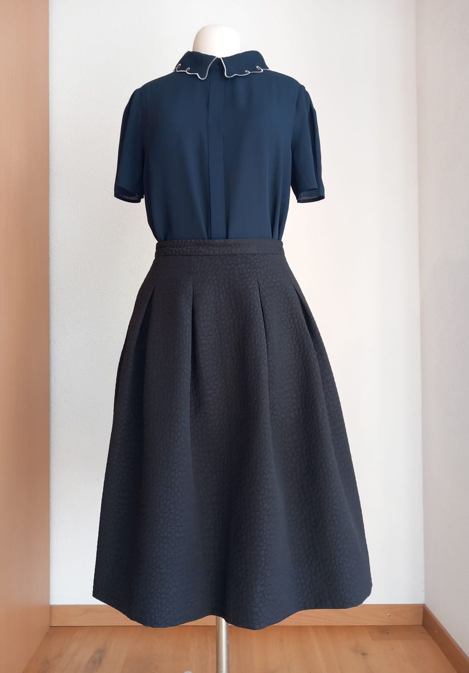 H&M Gonne: Schwarzer Damen Jupe von H&M Gr. 36 – Usato da Winterthur venduto da Jopf1 2