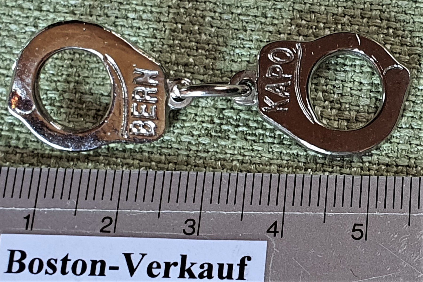 Placchette & Badge: E257  Pin Handschellen KAPO Bern Polizei – Usato da Reinach BL venduto da Boston-Verkauf 3