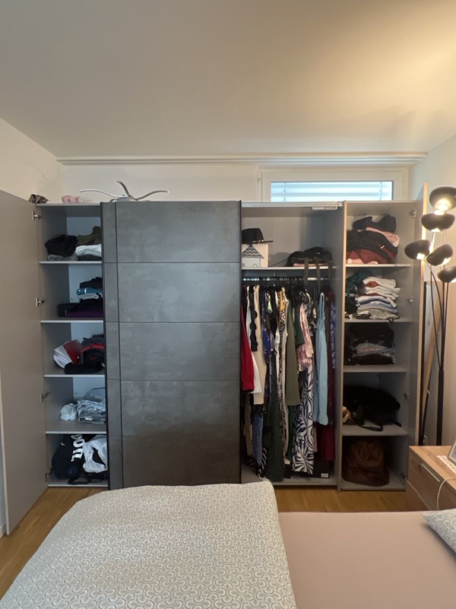 Schränke: Kleiderschrank – Gebraucht aus Höri von enz_vh9c 1