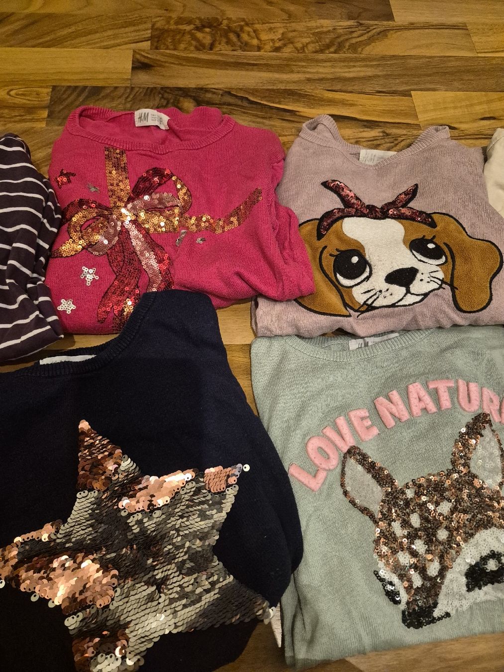 Lotti & Set di vestiti: Kinder Pullover und Shirts set 5 Stück gr 128 – Usato da Villigen venduto da KaAn12 1