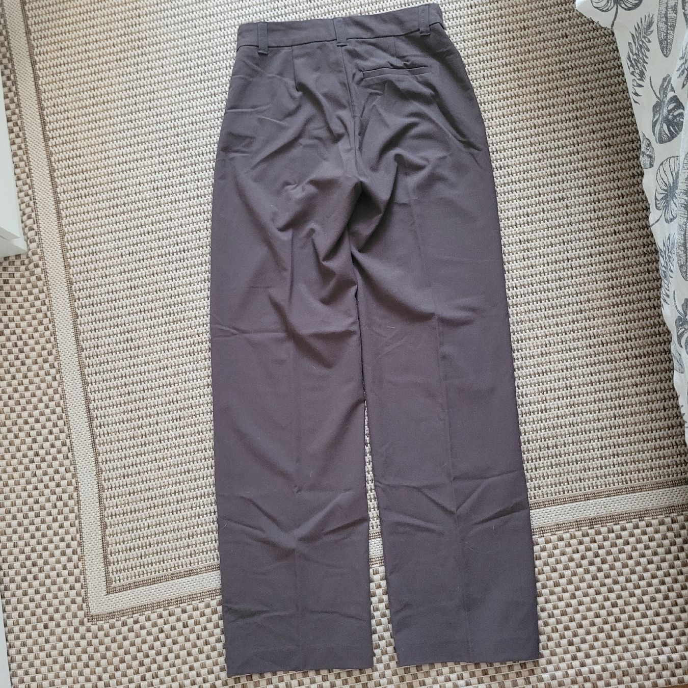 Pull&Bear Pantaloni: PULL&BEAR Pantalon kaki/gris foncé, taille 34 – Nuovo (secondo la descrizione) da Genève venduto da Tanaa_12 4