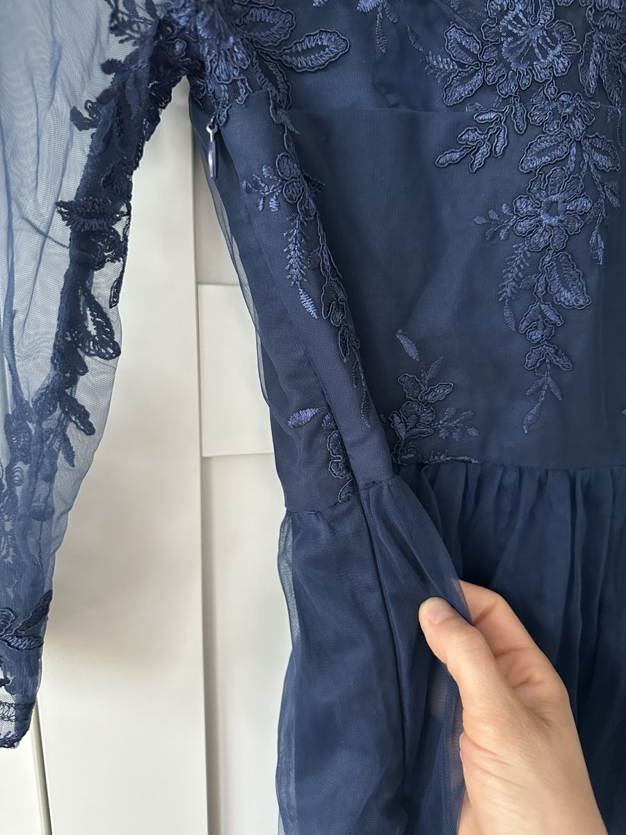 Robes: festliches Kleid in dunkelblau – Neuf avec emballage d'origine à Ettingen par rah_xgy9 8