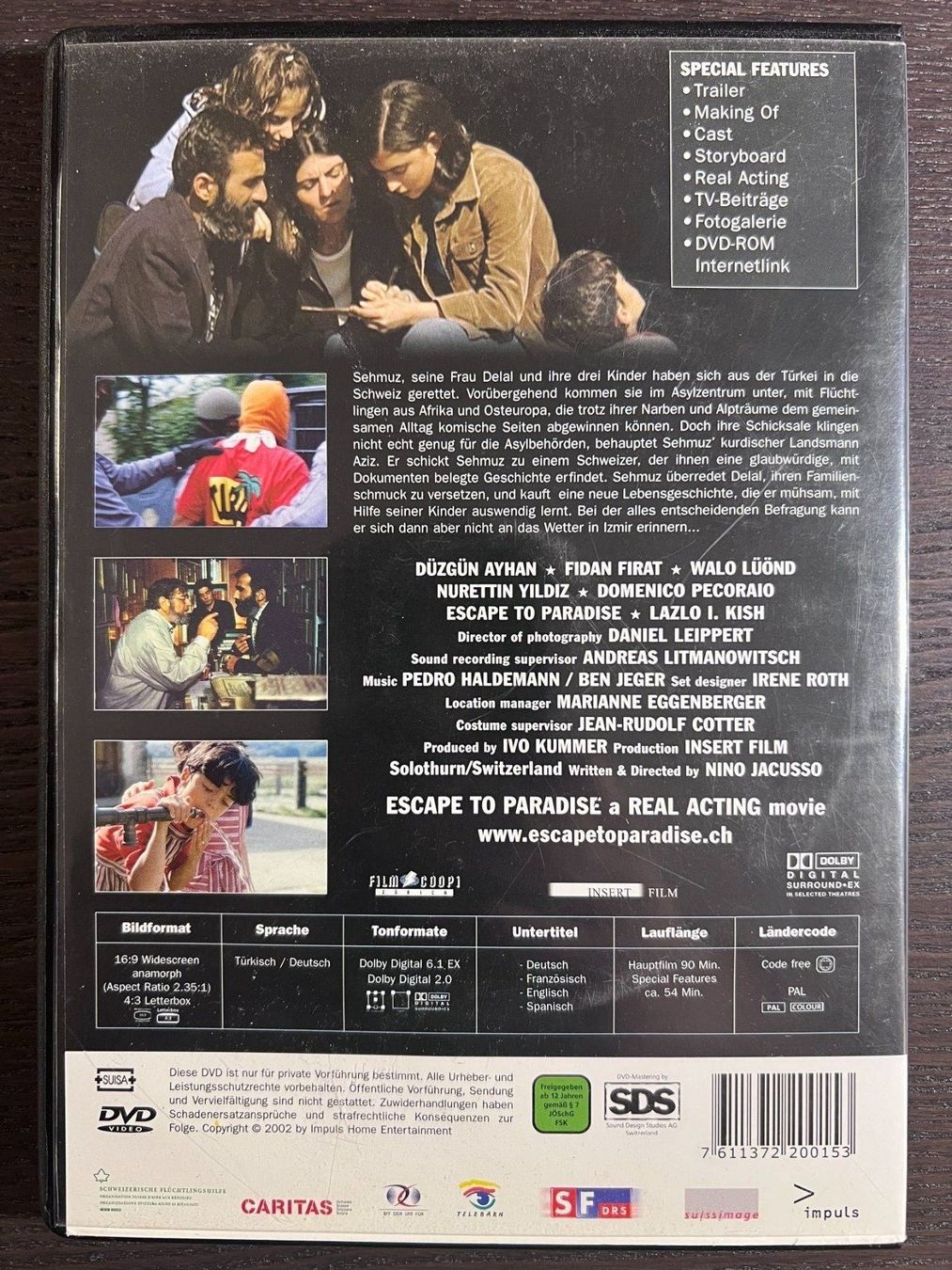 Tutti i DVDs: Escape to Paradise – Usato da Zürich venduto da FilmFreunde 1