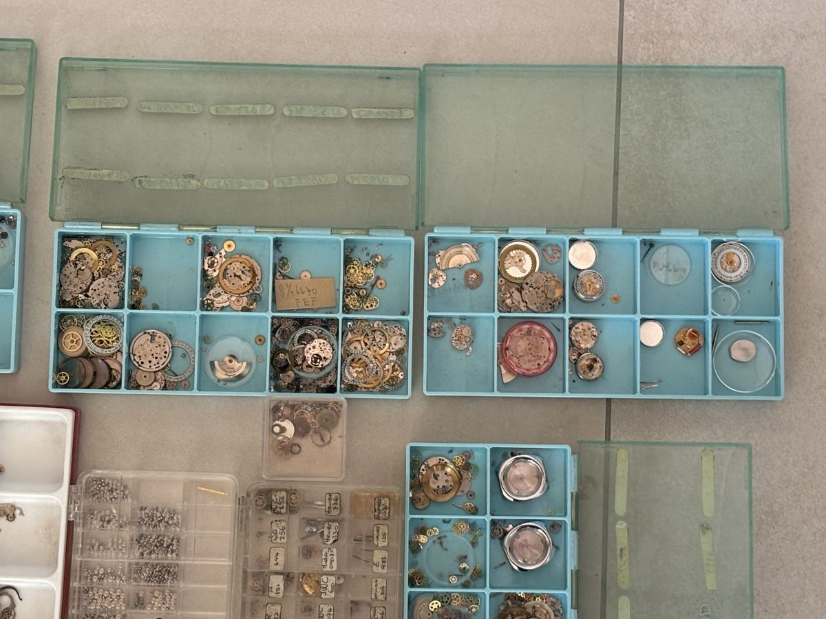 Montres: Lot Uhrenteile – Neuf (Voir description) à Rüti b. Büren par CenicAG 8