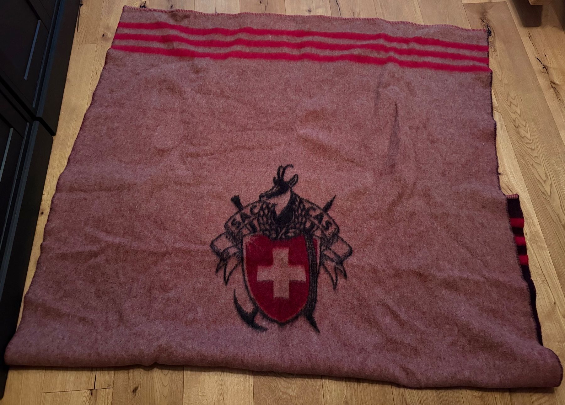 Coperte: Warme Wolldecke mit SAC Steinbock, neu – Nuovo (secondo la descrizione) da Luzern venduto da La_sfinge