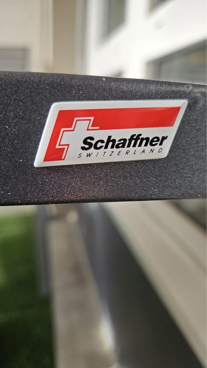 Schaffner Tavoli: Balkontisch – Usato da Wabern venduto da Mfratello 2