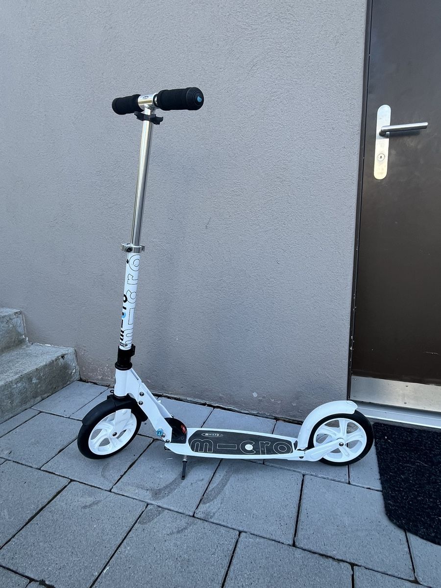 Scooters: Micro Roller white used condition – Neu (gemäss Beschreibung) aus Küssnacht am Rigi von eni_fl2x