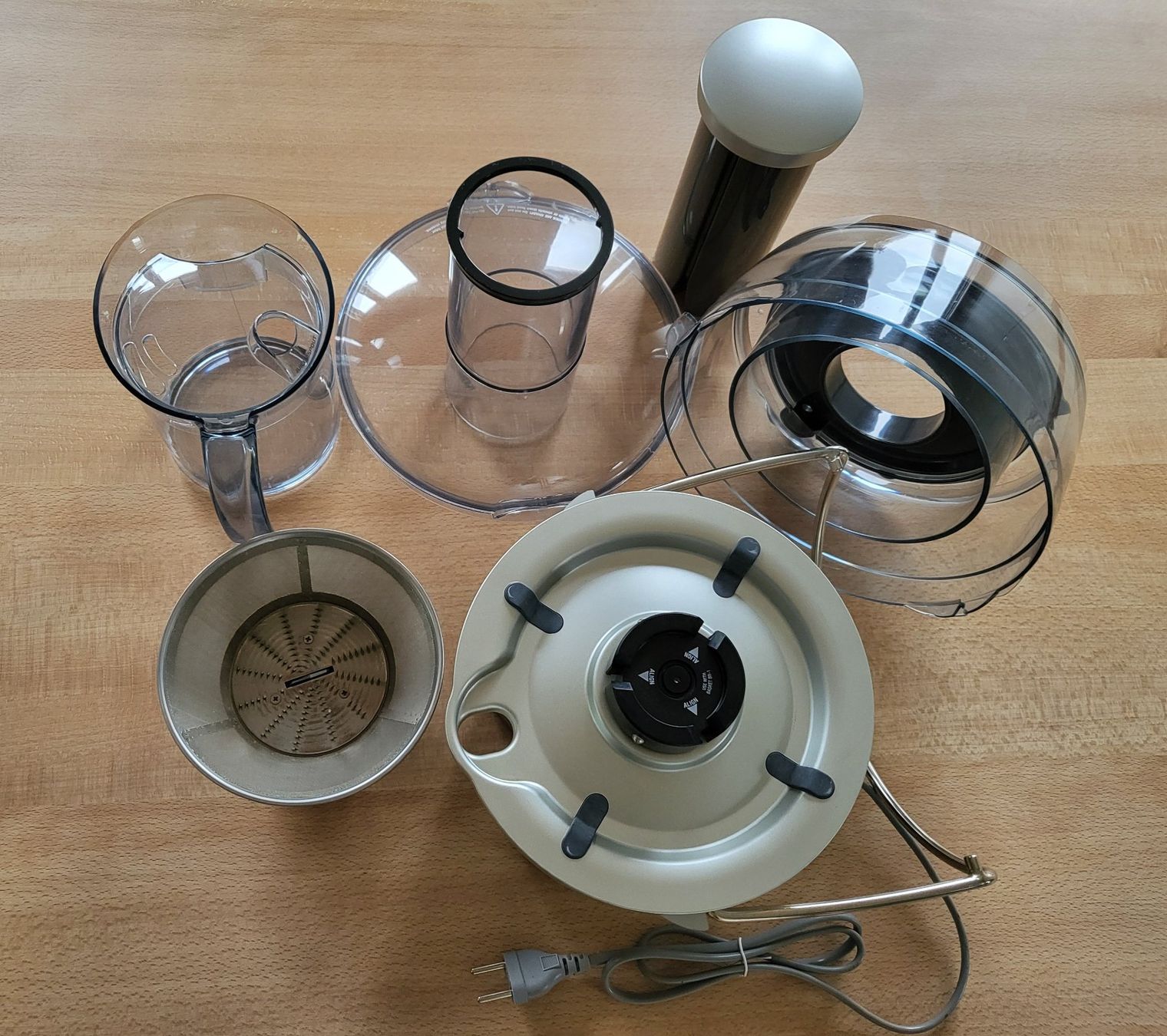 Solis Elettrodomestici da cucina: Entsafter, Solis Smart Juicer Typ 844 – Usato da Turbenthal venduto da nel_6kwk 1