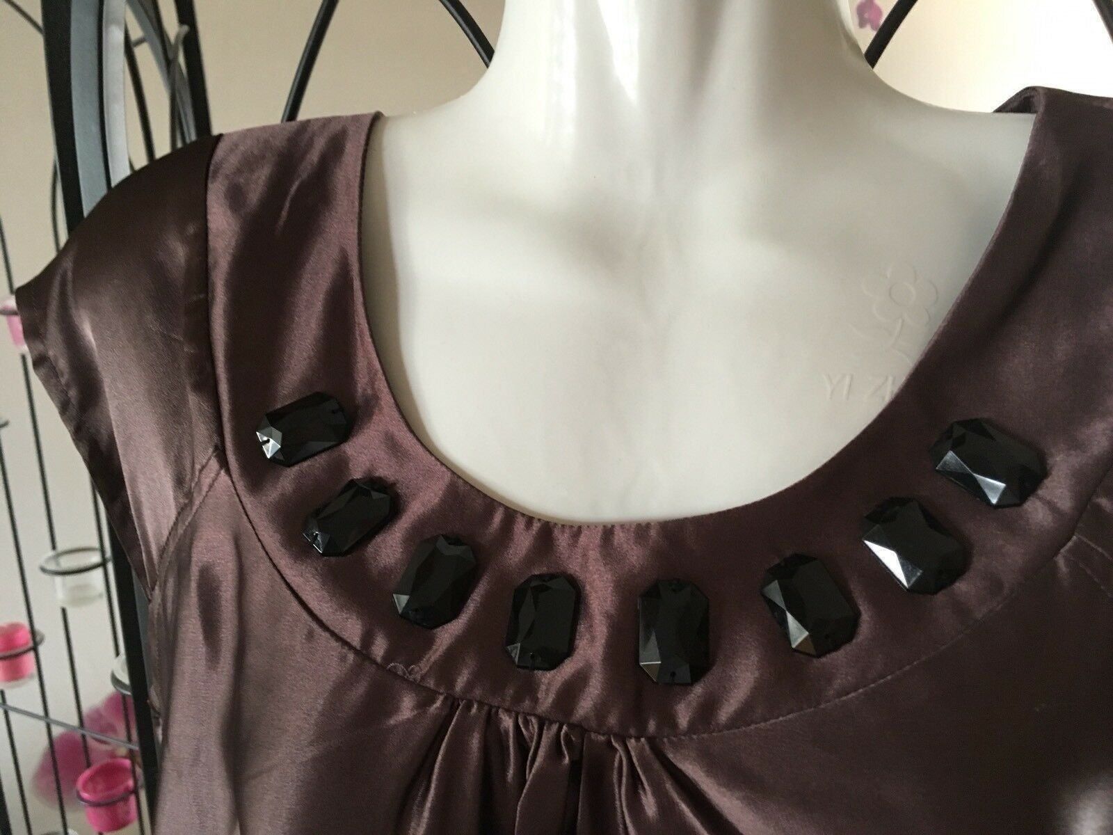 Vestiti: robe droite légère fluide satinée marron fleurs 36 – Usato da Genève venduto da Libellule477 1