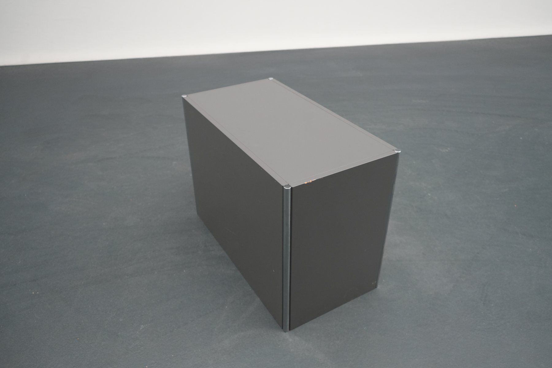 Eléments de bureau: Aktenschrank mit Rollen – D'occasion à Safenwil par EFAGSafenwil5745 1
