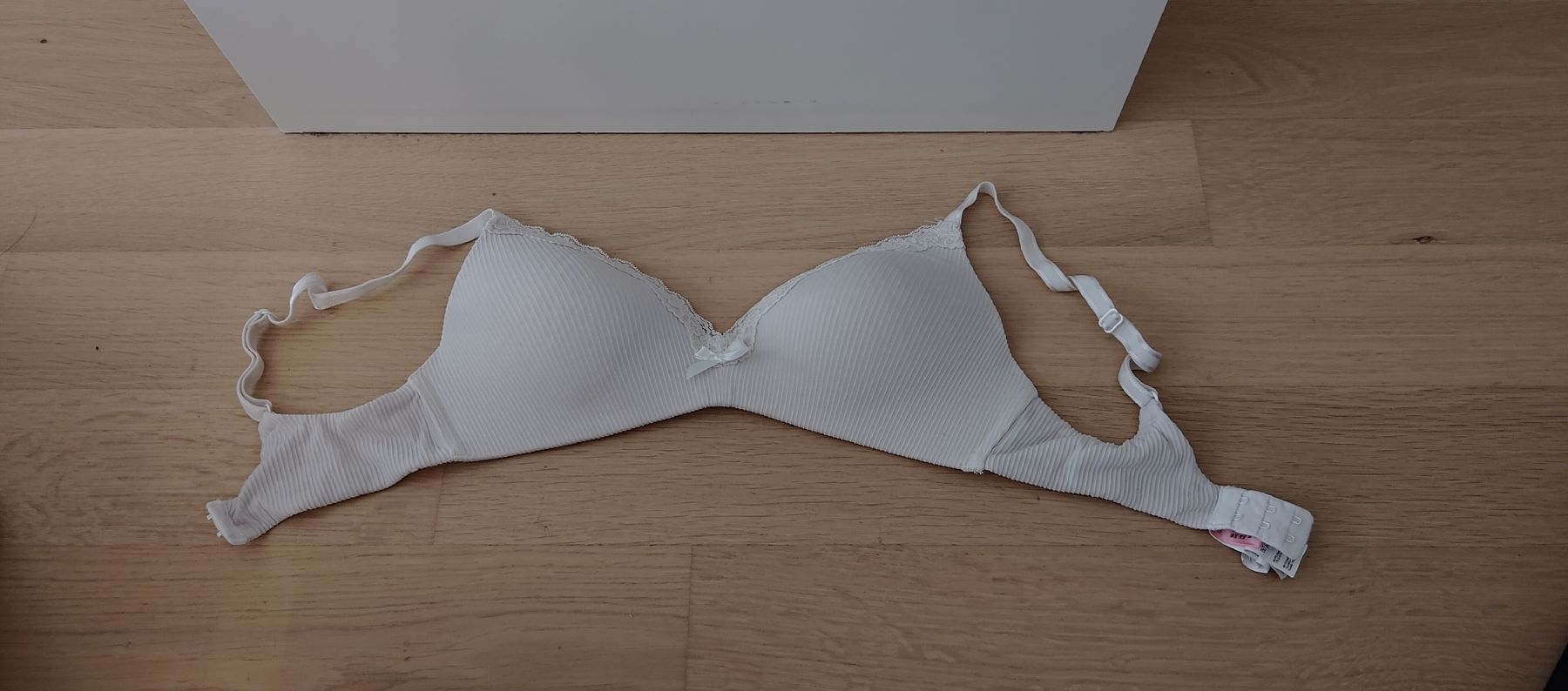 Hunkemöller Sonstige Unterwäsche: Hunkemöller BH Grösse 75C – Gebraucht aus Schwerzenbach von VityaCrafts