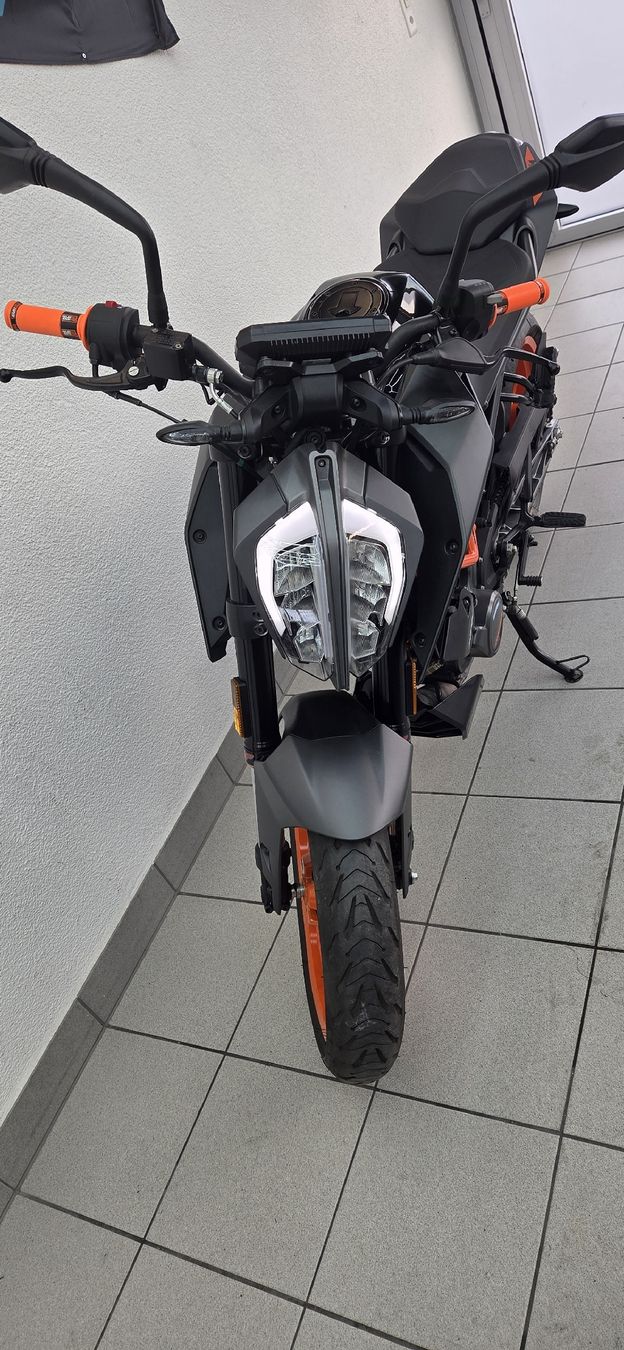 KTM Altro: KTM 125 Duke - Top Zustand – Usato da Herisau venduto da Ijenic0610 1