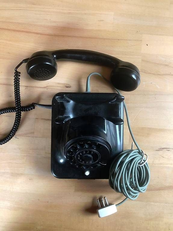 Telefone: Wählscheibentelefon W48 – Gebraucht aus Erlinsbach SO von Elmslie 2