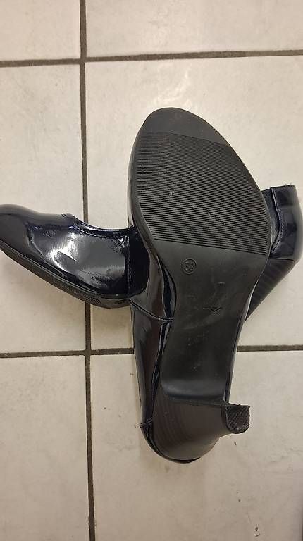 Cube Damenschuhe: Pumps – Gebraucht aus Wäldi von Fergiu 2