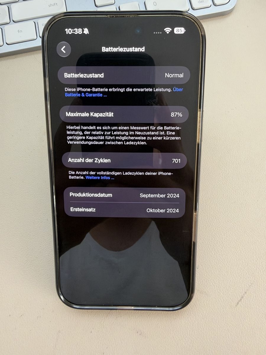 Apple Portables: iPhone 16 Pro Max 1 TB Schwarz – D'occasion à Rubigen par Romeo92 8