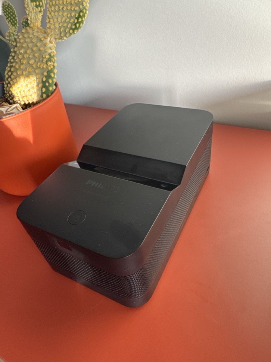 Philips Proiettori: Beamer Screeneo U4 - Philips – Nuovo (secondo la descrizione) da Basel venduto da Spcmn 1
