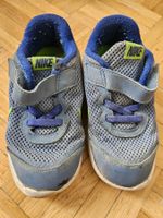Nike leichte Turnschuhe / Sneaker Gr. 27 / 9.5 / 16cm