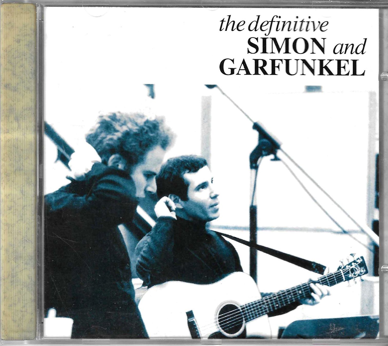 CD: Simon & Garfunkel 2 CD's - The Definitive Simon & Garfunkel – Usato da Savagnier venduto da Ne2065