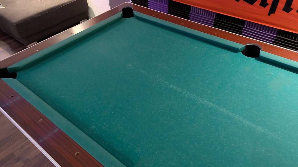 Tables de billard: Billardtisch 8-Fuss – D'occasion à Richterswil par universeONE 2
