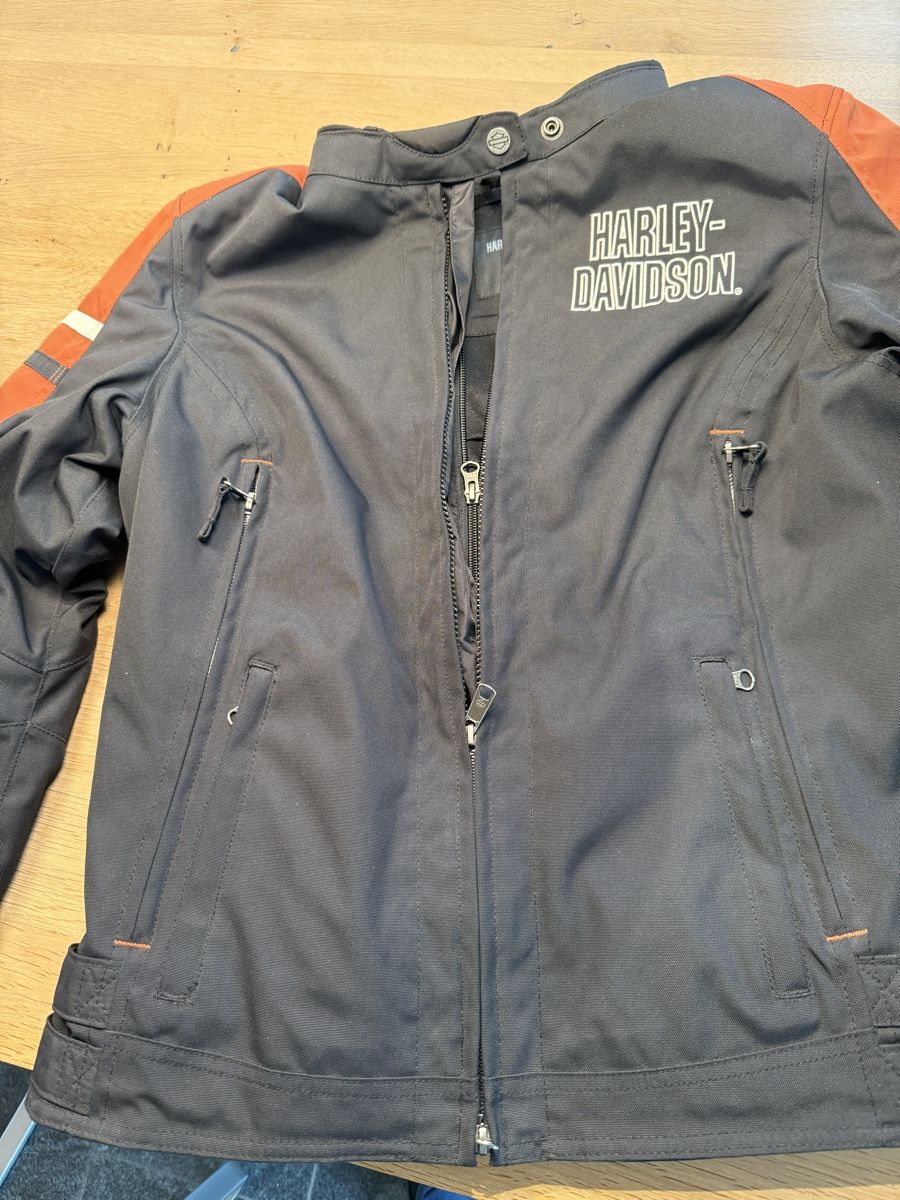 Harley-Davidson Giacche: Damen Motorrad Jacke Harley Davidson – Usato da Rupperswil venduto da Armin.Fricker 2