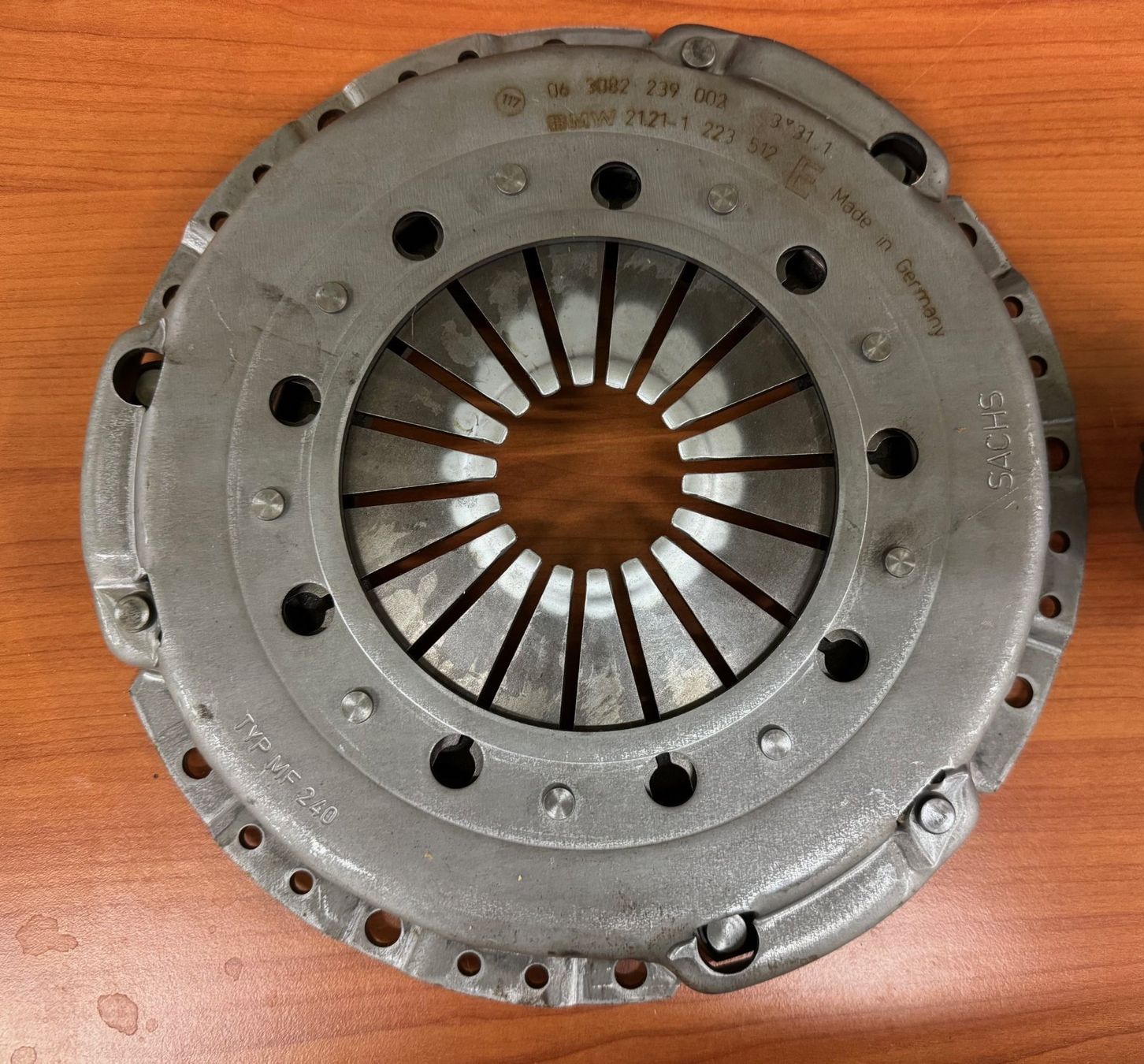 BMW Alle Autoersatzteile: BMW Série 5 E34 et E39 Kit embrayage, Kupplung OEM – Neu (gemäss Beschreibung) aus Satigny von rfo59 3
