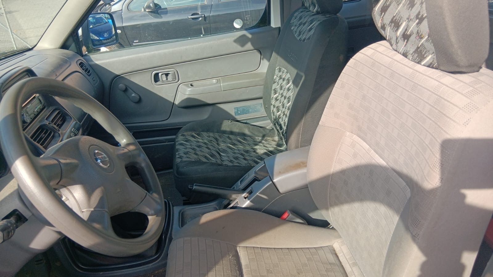 Nissan Autos: Nissan King Cab 4WD – D'occasion à Rebstein par TonyRasta-Autohandel 4