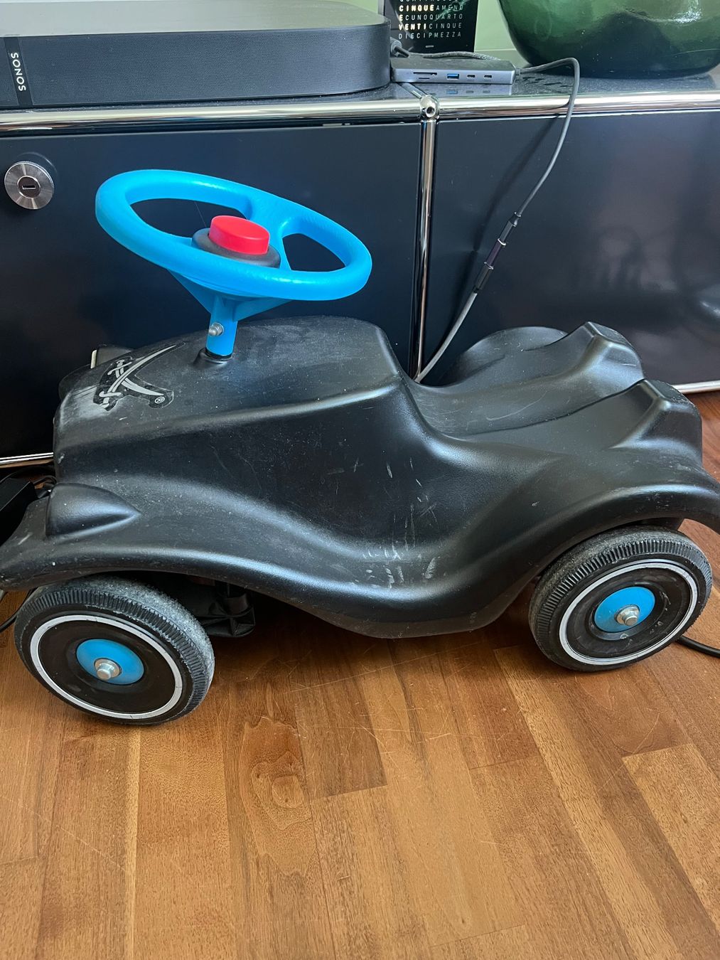 Big Fahrzeuge für Kinder: BIG Bobby Car Schwarz – Gebraucht aus Jona von Sariksa 5
