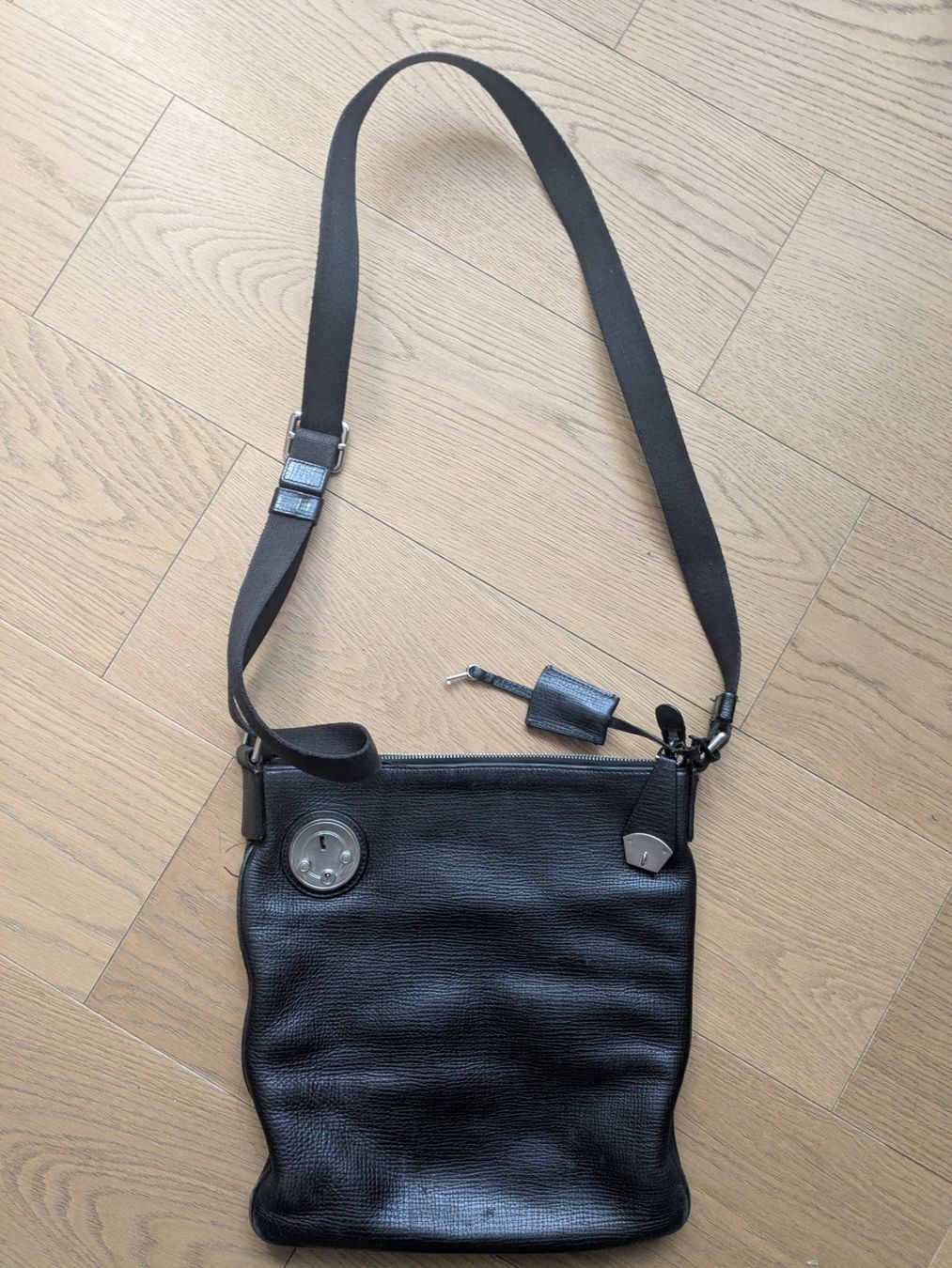 Bally Borse: Vintage Bally Messenger Tasche, schwarz, Leder – Usato da Zürich venduto da vdenisa1
