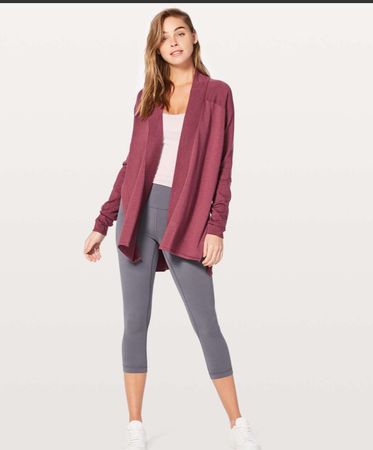 Lululemon blissfull zen sweater. Gr. 4