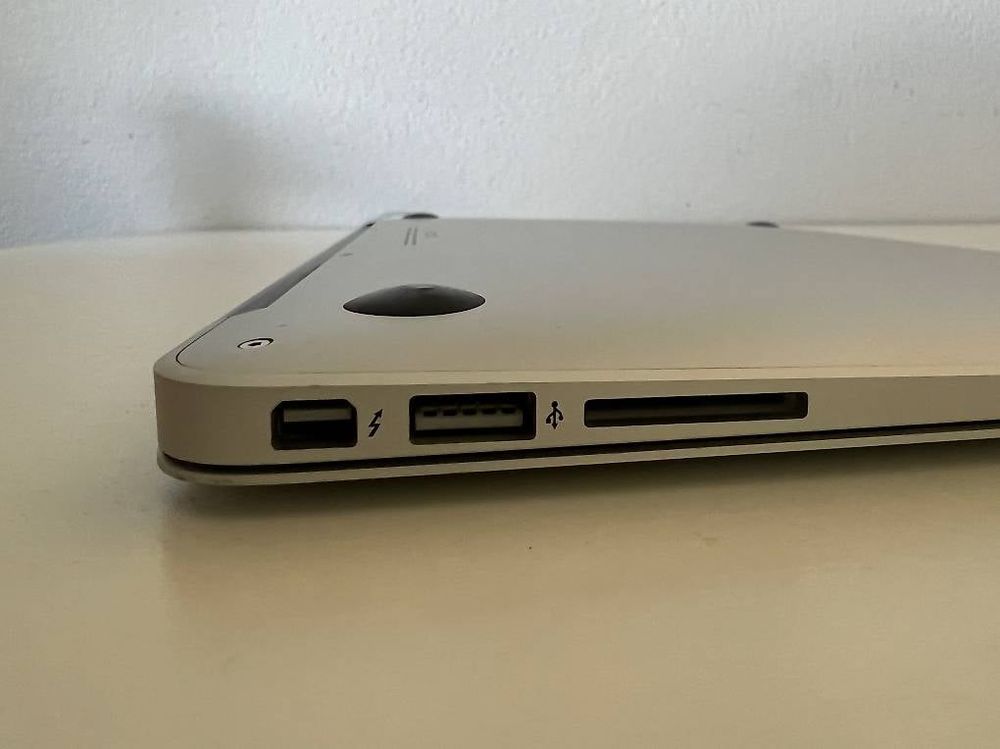 Notebook: Apple MacBook Air 13" 8GB RAM 256 GB HDD – Usato da Zürich venduto da gup_rfb9 3