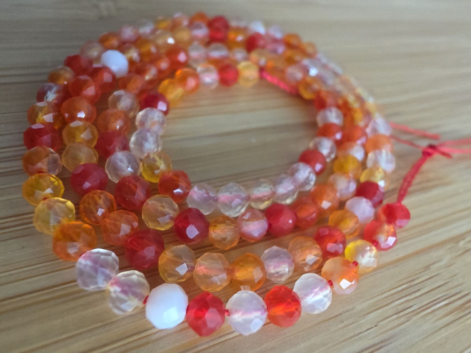 Minerali & Pietre curative: Sardonyx orange 3mm. Strang – Nuovo e nell'imballaggio originale da Menziken venduto da Mirager 1