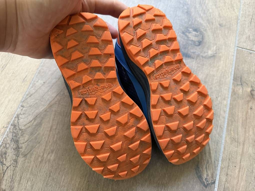 Scarpe per ragazzi: Selten getragene Energetics Zyrox Core Aquabase Grösse 29 – Usato da Othmarsingen venduto da Oepfel 2