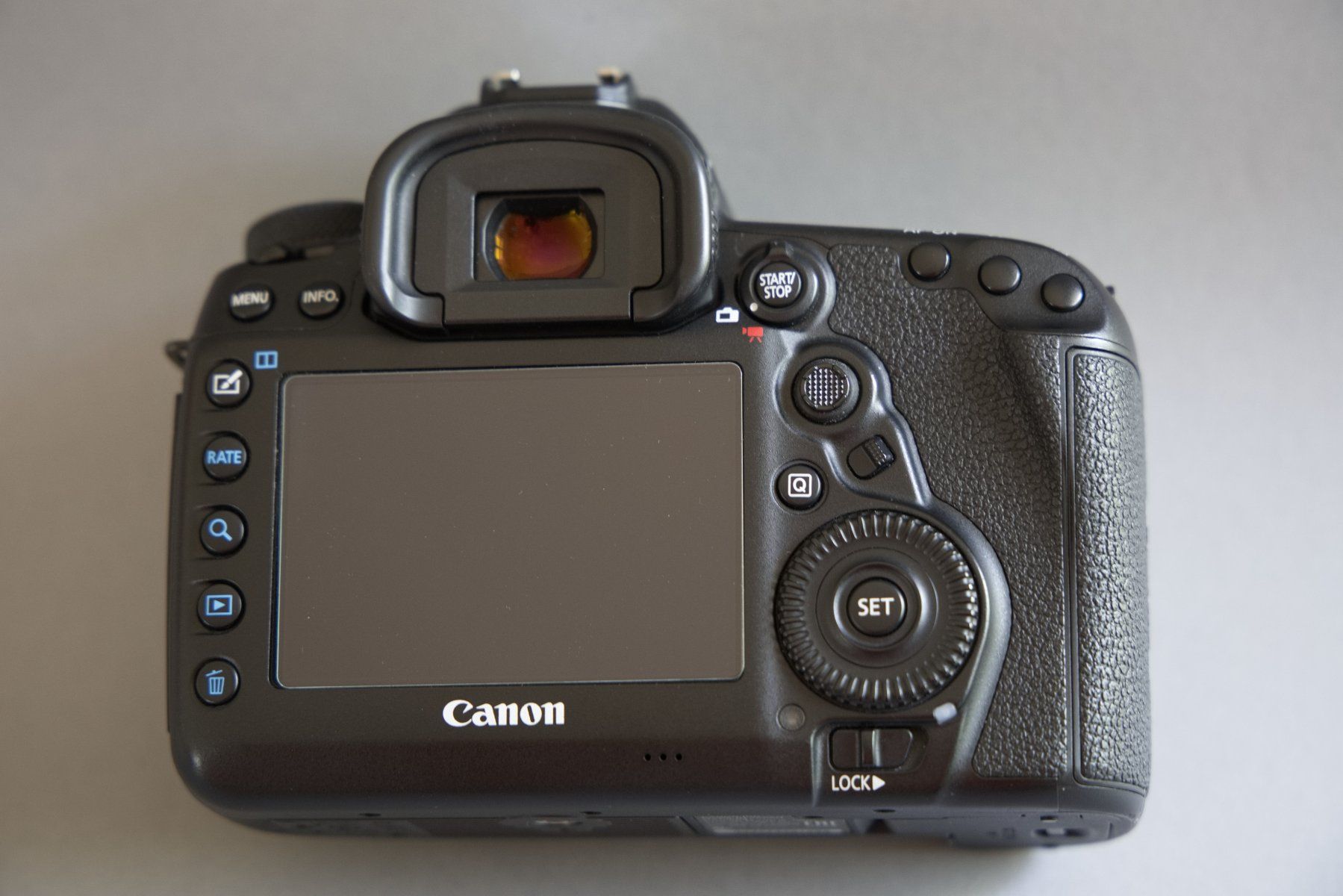 Canon Fotocamera: Canon EOS 5D Mark IV – Usato da Tägerig venduto da Toeppel 1