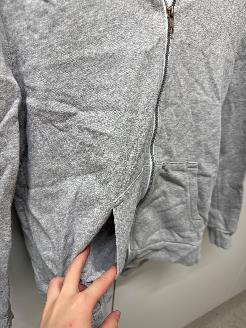 H&M Jacken: Grauer H&M Basic Kapuzenpullover mit Reissverschluss, M – Neu (gemäss Beschreibung) aus Zürich von Cleo234 1