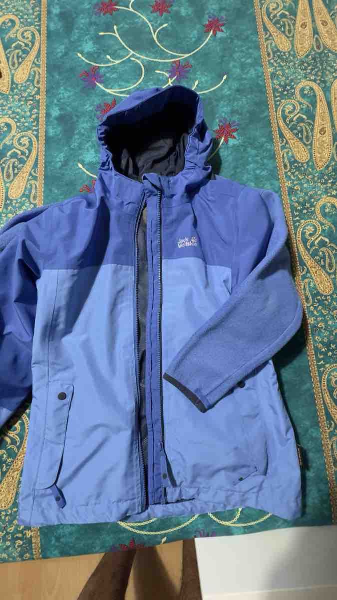 Jacken & Mäntel: Jack Wolfskin 3-in-1 Jacket Blue Size 140 – Gebraucht aus basel von sak12345 1