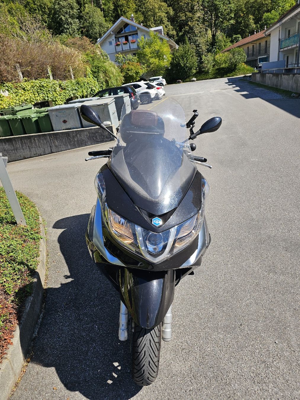 Piaggio Scooters: Piaggio x10 350 i.e – D'occasion à Unterseen par Mabsie7084 2