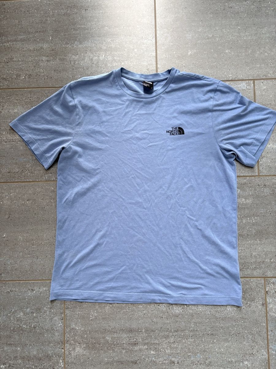 North Face T-shirts: The North Face T-Shirt L – Neuf (Voir description) à Seengen par Matrix2020