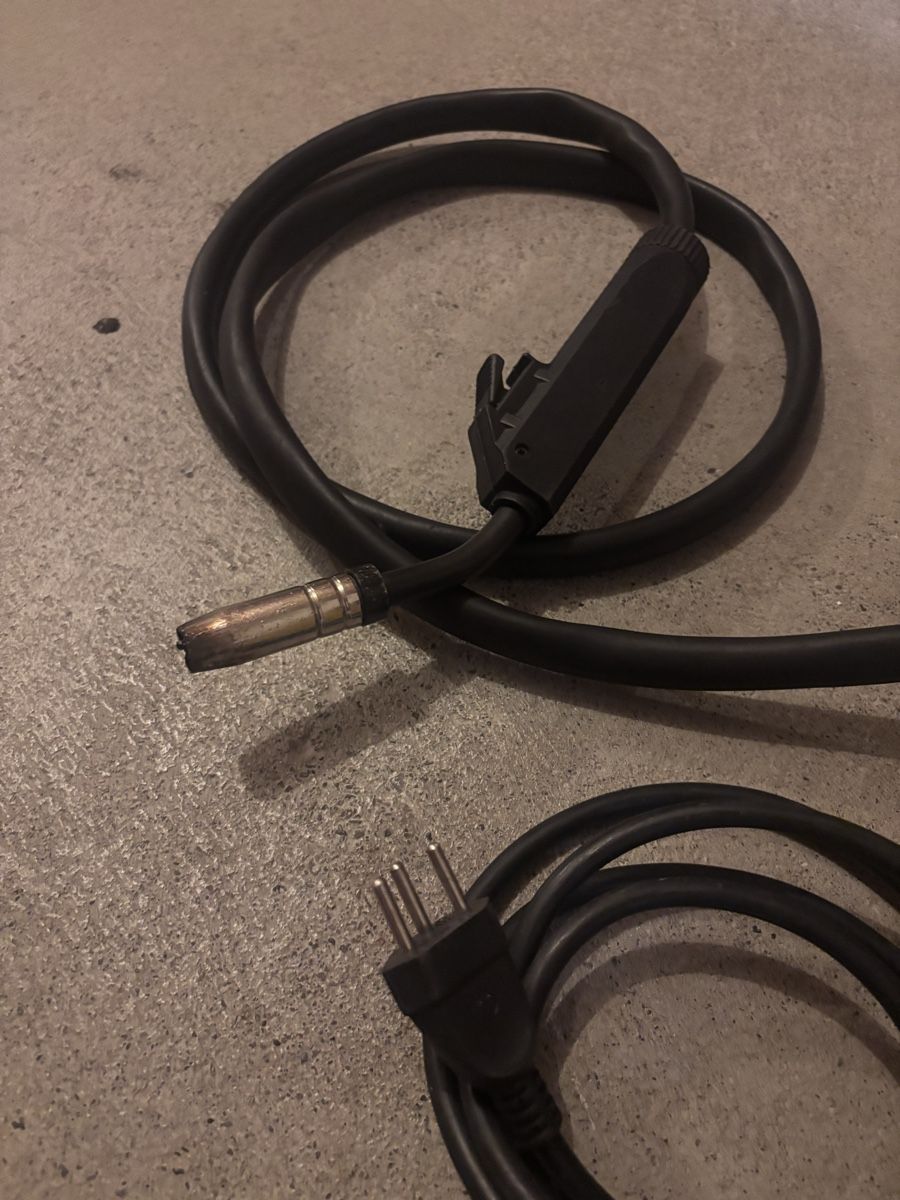 Deca Postes à souder: Schweis geraet DECA DECASTAR 135E 230V MIG/MAG – Défectueux à Zürich par Sutecs 6