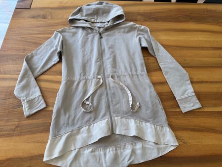 Wunderschöne lange Jacke mit Kapuze von DEHA, Gr. M