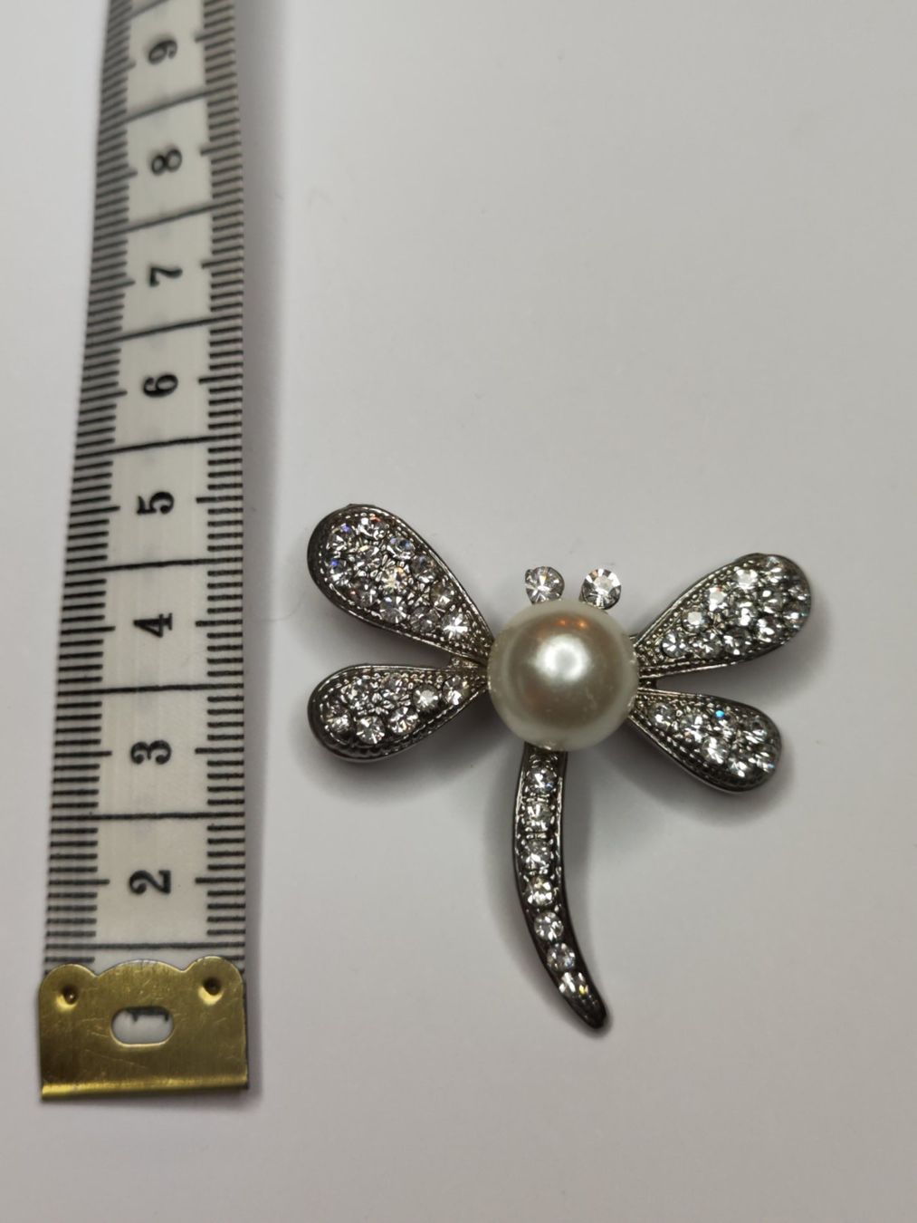 Spille & Fermagli: Libellenbrosche mit Perle und Strass – Usato da Uerikon venduto da paloma61