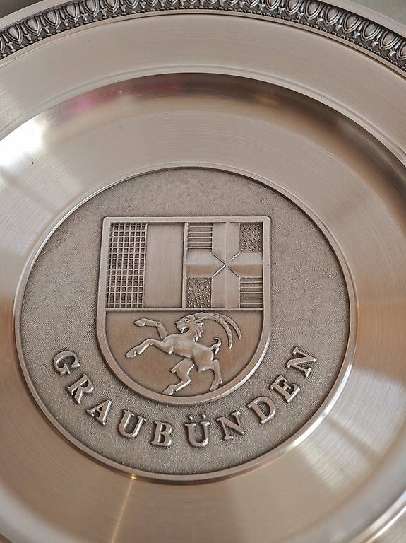Piatti: Zinnteller Graubünden – Usato da Chur venduto da cap_cj27 2